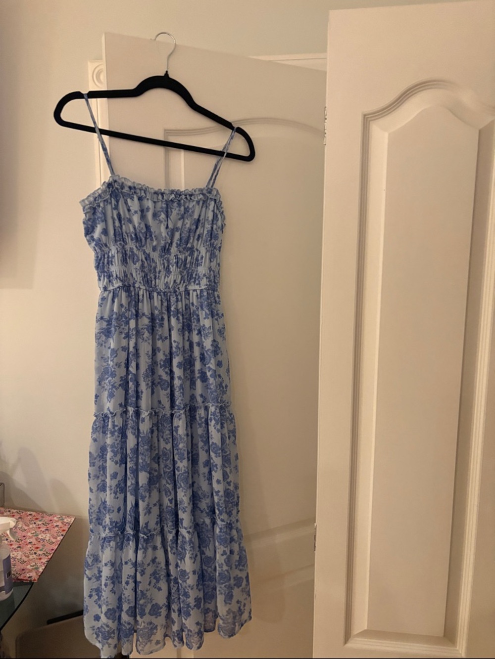 Francesca's Collections Light Blue Floral Midi Dress with Smocked Bodice
